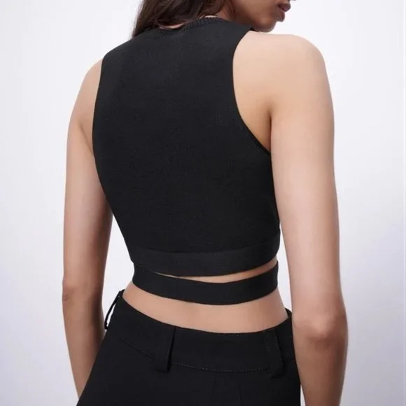 NWT Zara Cut-Out Knit Crop Top - Picture 2 of 8